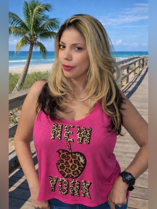 BCBGeneration Tops - 🍎✨✊🏽👑💯✨🍏🛍️@MANXANITA IS LIVE🍎🛍️🌺🥳💐🌻🙌🏽🍏JOIN US🍸🍎✨❤️✊🏼✨🤗🍎✨🧃🛍️
